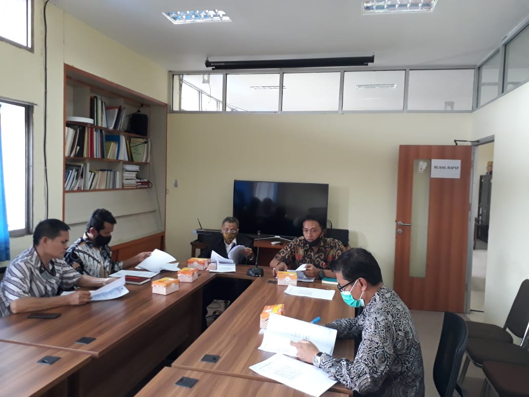 Rapat Pembahasan Usulan Pemberhentian Antar Waktu anggota DPRD Kabupaten Lombok Tengah