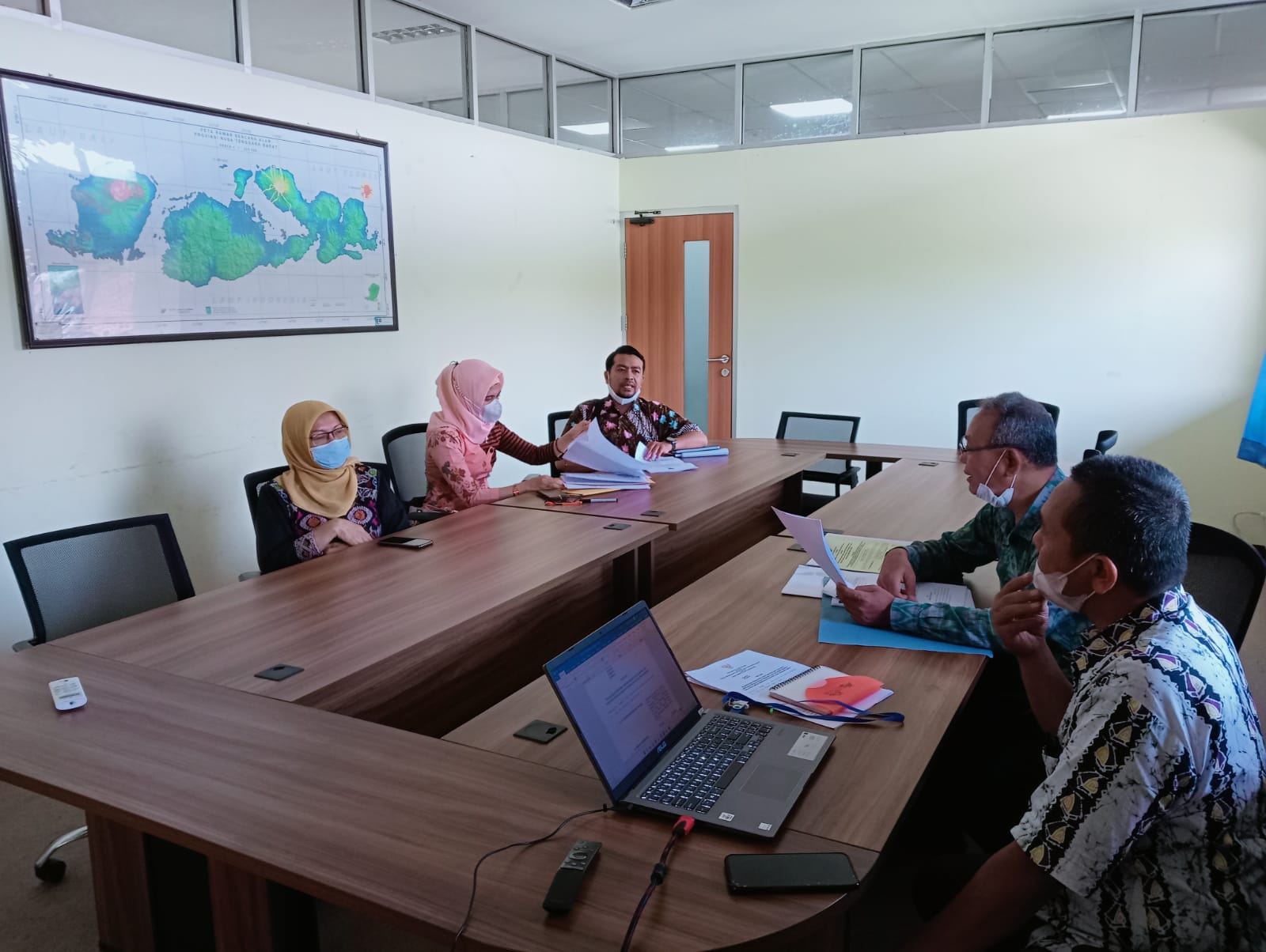 Pembahasan Draf Kesepakatan  Pelaksanaan Program Jaminan Kesehatan Nasional Bagi Penduduk Pekerja Bukan Penerima Upah Dan Bukan Pekerja